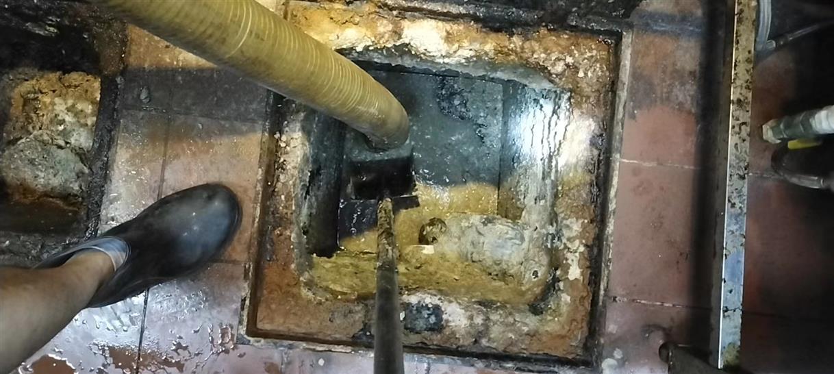 常德化油池清理-污水池清掏